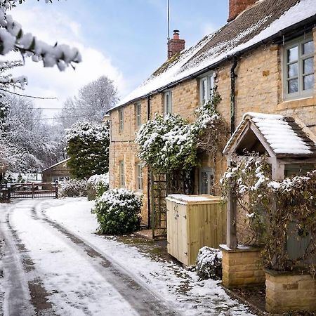 Charming 17Th Century Cotswold Cottage Adlestrop Kültér fotó