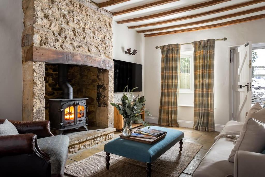 Charming 17Th Century Cotswold Cottage Adlestrop Kültér fotó